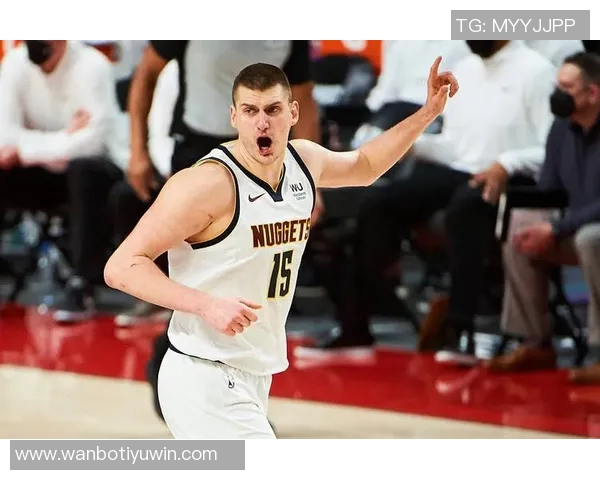 约基奇开季四场三双追平历史纪录期待下场再创辉煌 约基奇开季四场三双追平历史纪录期待下场再创辉煌